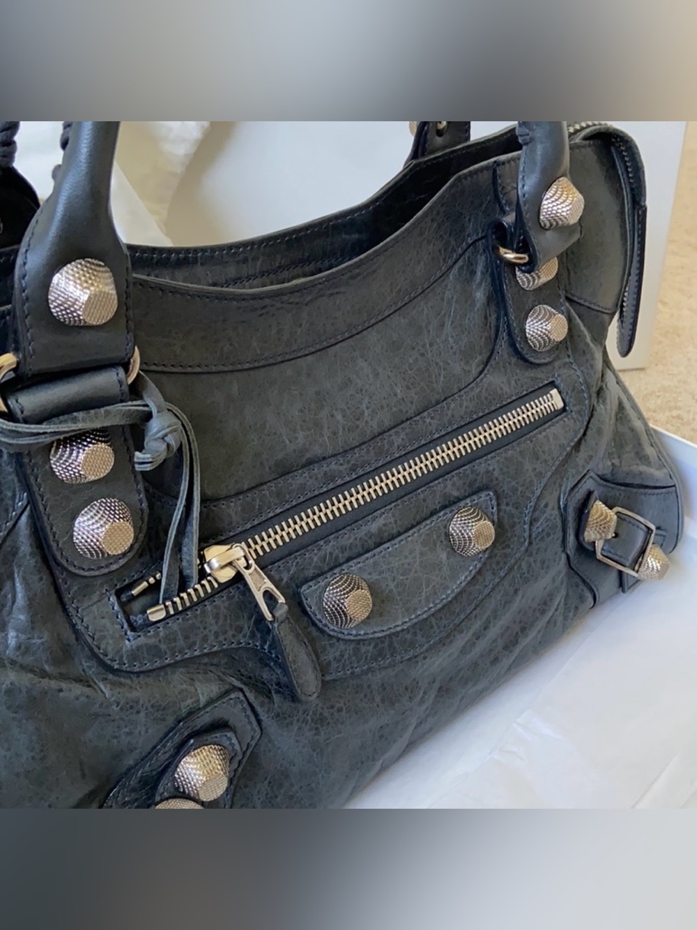 Balenciaga Giant City 21
Anthracite Silver SHW - Picture 8 of 16